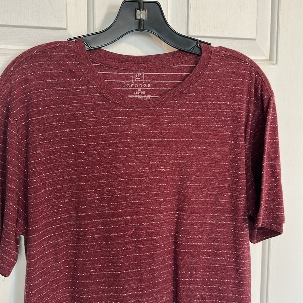 George men’s basic tee size medium red - Picture 2 of 3